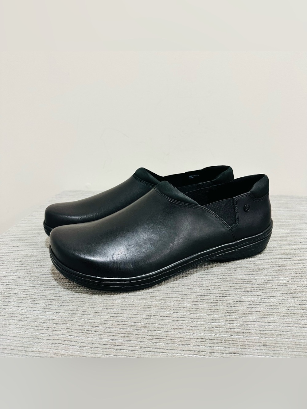 Klogs Footwear Raven Black Leather Professional Clogs Work Shoes Unisex Size 13